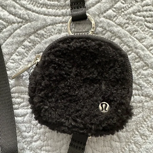 Lululemon Modular Phone Cross Body - fleece - Picture 5 of 7